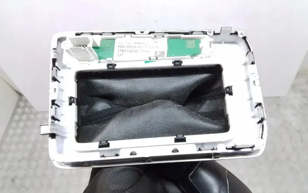 Pommeau de levier VW OEM 17B713203 pour JETTA MK7 2019 image 8