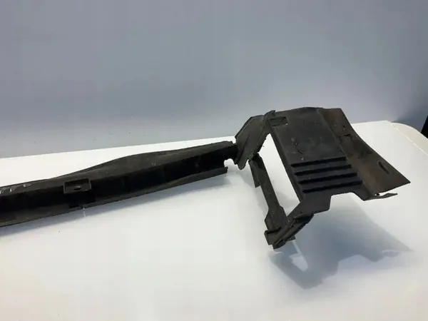 Kühler Lufteinlass OEM A2115050630 Mercedes E W211 image 2
