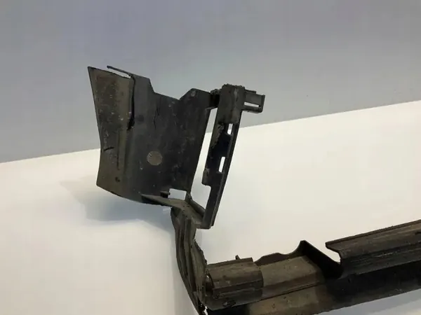 Kühler Lufteinlass OEM A2115050630 Mercedes E W211 image 5