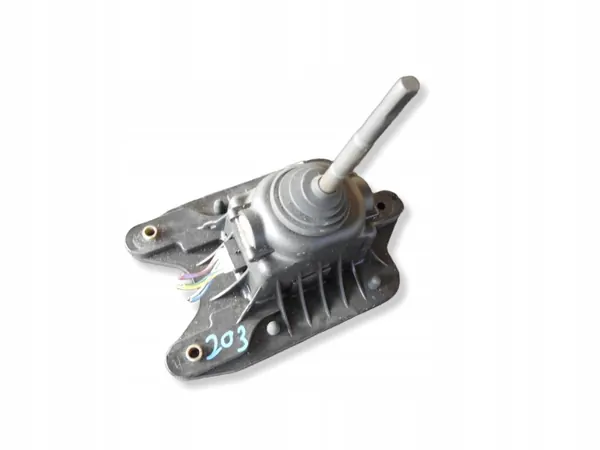 Mercedes-Benz C W203 Vaihteenvalitsin OEM A2032601109 image 2