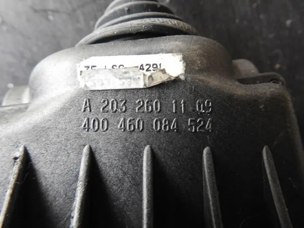 Mercedes-Benz C W203 Vaihteenvalitsin OEM A2032601109 image 3