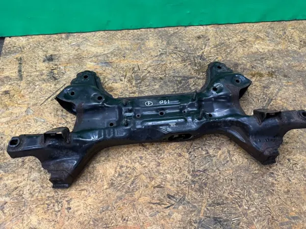 OEM Vorderachsträger Hyundai i20 2008-2014 image 5