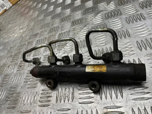 OEM 65544710 Einspritzschiene für Land Rover Discovery III image 4