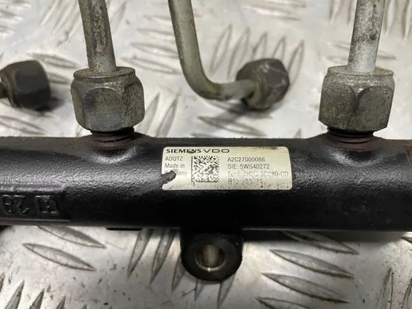 OEM 65544710 Einspritzschiene für Land Rover Discovery III image 9