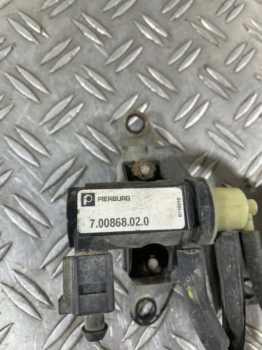 Válvula de vácuo OEM 700868020 para VW Crafter 2006- image 4