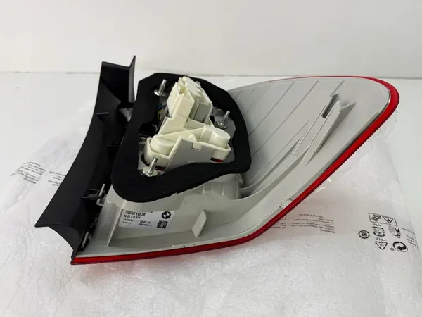 BMW 3 E91 LCI Combi Luz Trasera Izquierda LED OE 7289431 image 2