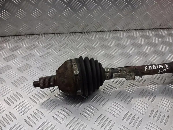 Vänster framaxel drivaxel Skoda Fabia II 1.2 image 2