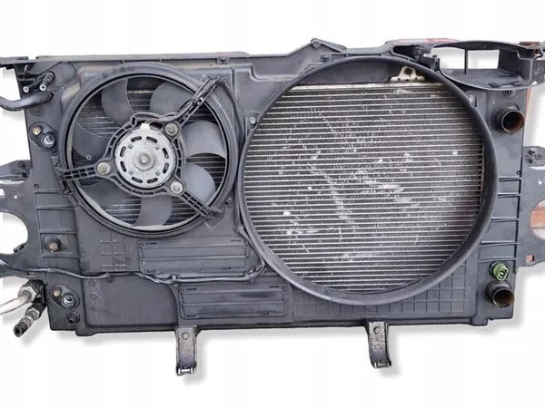 Suporte de Radiador Frontal AUDI A8 D2 4D0805571M image 6