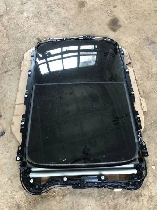 Kattoluukku OEM 2023106435436 Volvo XC60 2.0L 2023 image 2