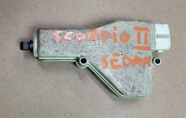 Ford takaluukun lukkoaktuaattori OEM 92GG432A98AB image 4