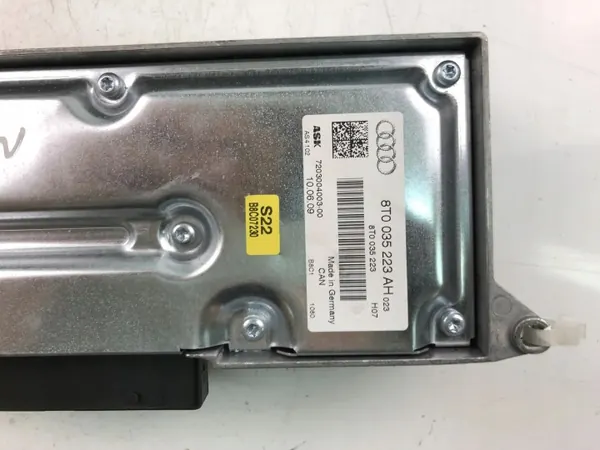 Audi OE 8T0035223A Audio-Verstärker - Gebraucht image 3