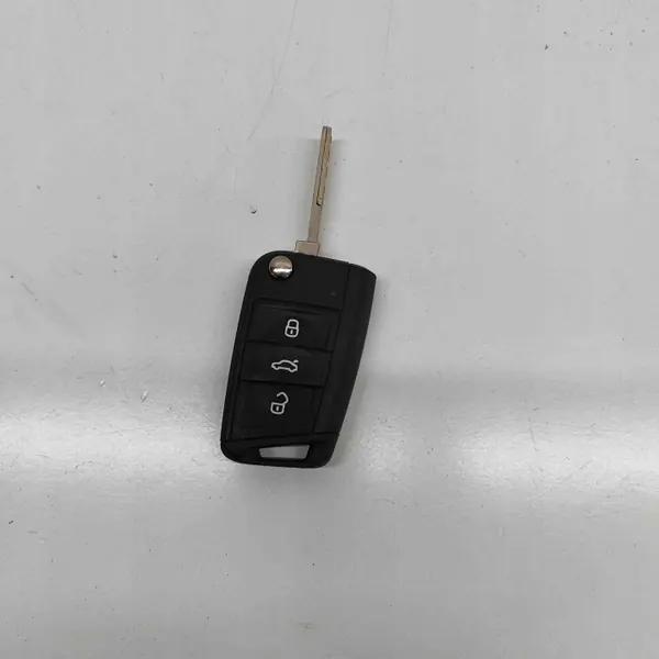 VW T-Cross Kühler OEM 1K0905851D - Gebraucht image 4