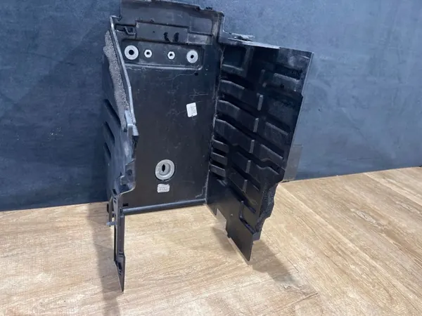 Support Batterie OEM K8D2-10723-AC pour Range Rover Evoque image 3