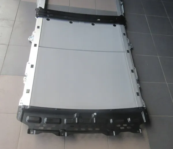 OEM ROLETA SZYBERDACHU PANORAMA AVENSIS T27 KOMBI image 7