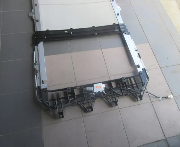 OEM ROLETA SZYBERDACHU PANORAMA AVENSIS T27 KOMBI image 8