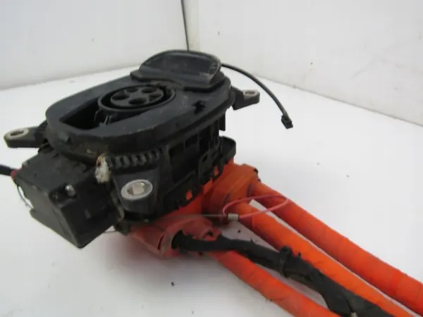 Enchufe de carga Jaguar I-PACE OEM J9D3-10C756-GC image 9