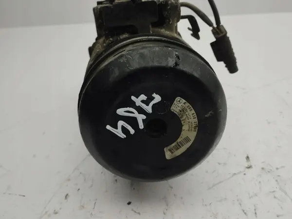 Compresor A/C Mercedes-Benz C W204 2011 image 2