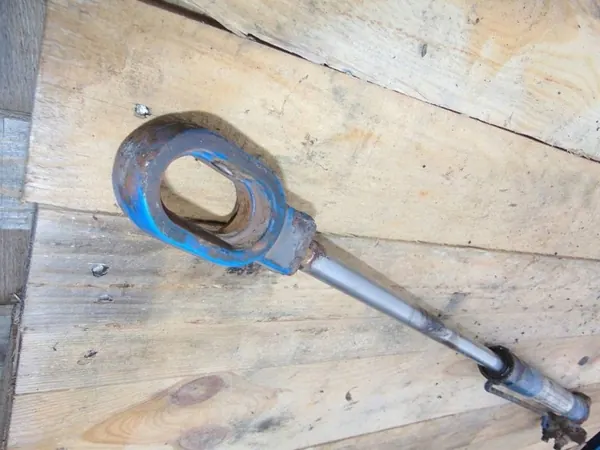 MAN M2000 12.224 cabinehefcilinder - Gebruikt OEM-onderdeel image 7