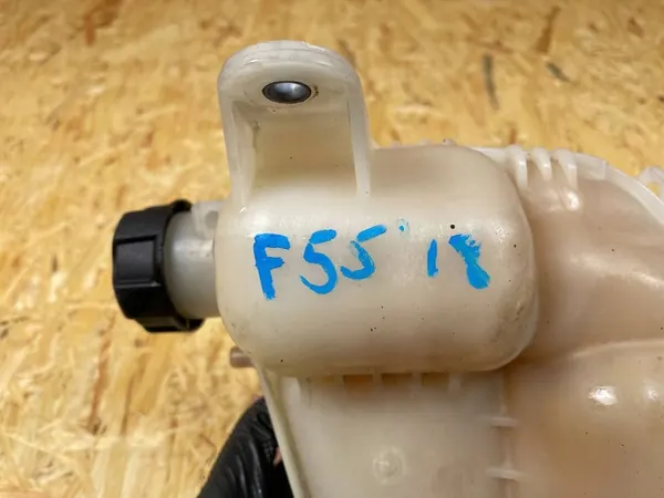 Tanque de expansão BMW F39 F40 F45 MINI F55 F56 F57 7617362 image 9