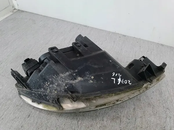 Farol Esquerdo Peugeot 206 2.0 HDI image 3