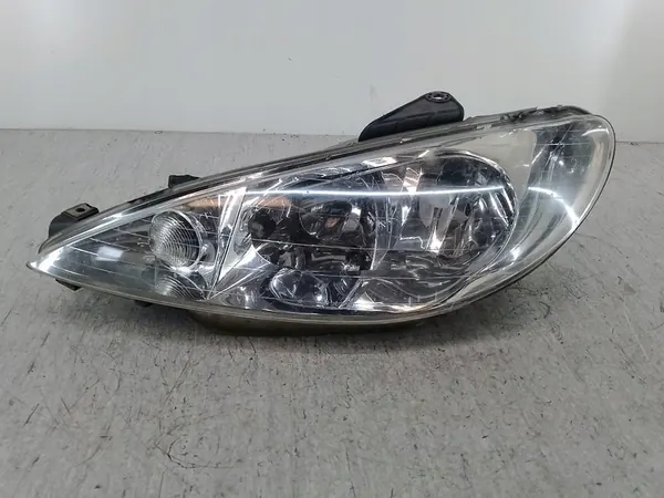 Farol Esquerdo Peugeot 206 2.0 HDI image 7