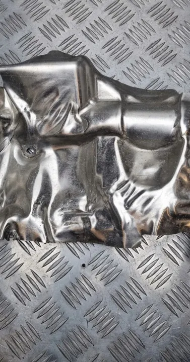 BMW U10 U11 U12 Lenkgetriebe-Hitzeschild OEM 6893695 image 6