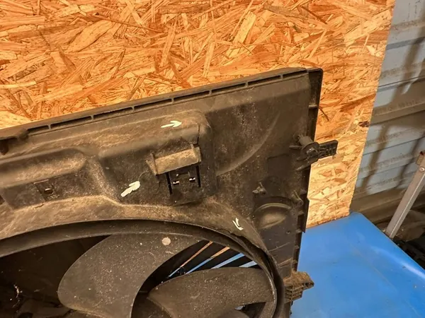 Mercedes-Benz OE A0999062500 Kylarrubrik image 2