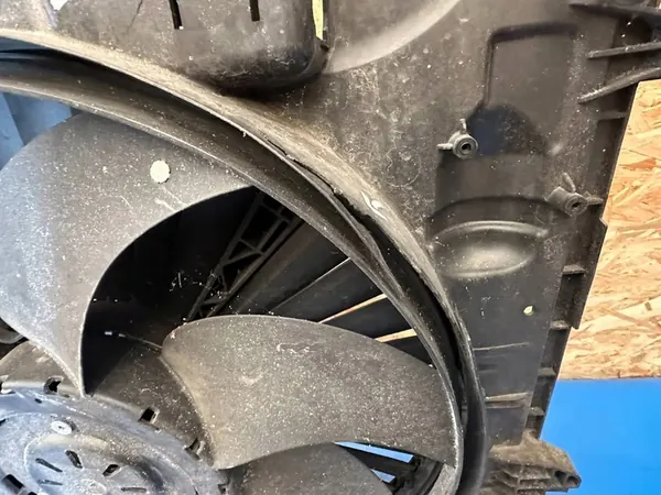 Mercedes-Benz OE A0999062500 Kylarrubrik image 5