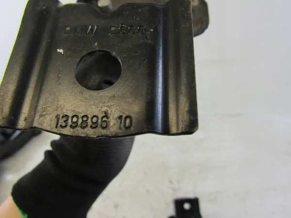 Cierre de capó OEM 7441480 Mini Countryman F60 image 6