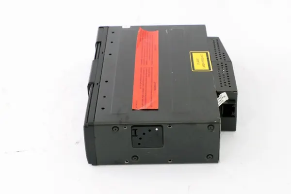 Trocador CD 6 discos BMW OEM 9143439 para E81/E87/E90/E91/E92 image 8