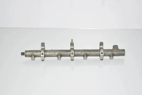 Rampe d'injection BMW F00R000224 pour Série 7 3.9L Diesel image 3