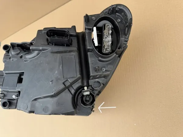 Volvo XC40 II Full LED Oikea Etuvalo image 9