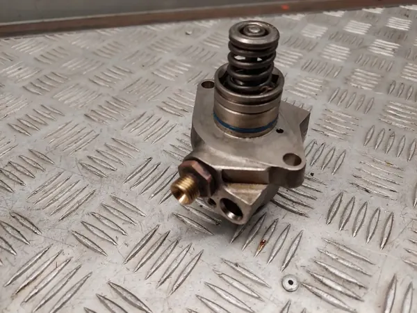 Kraftstoffpumpen Audi Q7 4M 3.0 TFSI 245kw 06E127026F image 4