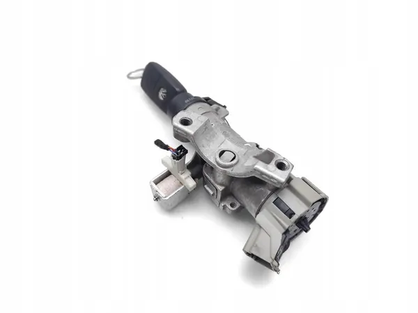 VW Amarok Sytytyslukko Kauko-ohjaimella 2019 Pickup image 3