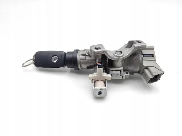 VW Amarok Sytytyslukko Kauko-ohjaimella 2019 Pickup image 6