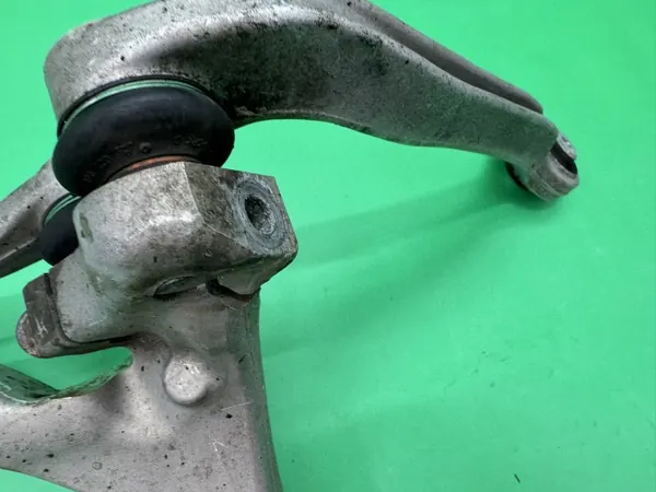 OEM 4F0407242J Oikea Etunapa Audi A6 C6 image 6