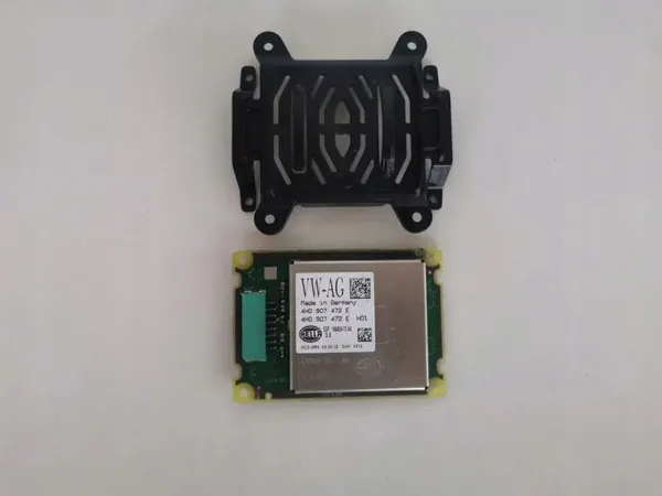 Module Convertisseur LED Audi OEM 4H0907472E pour Phares image 2