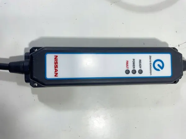Câble de charge Nissan Leaf II EV OEM 296905SJ0A image 6