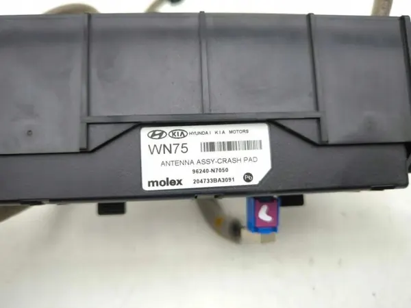 Amplificador antena Hyundai Tucson OEM 96240N7050 image 8