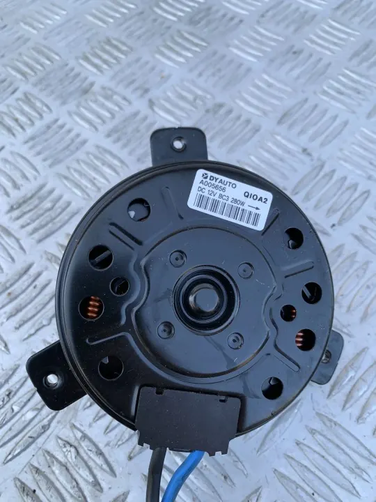 Moteur de Ventilateur Radiateur OEM A005656 pour Hyundai i20 image 3