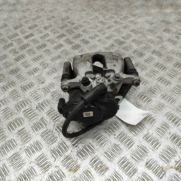 Mercedes-Benz GLS X167 2019 Vasemman Takajarrusatula A1674235700 image 3