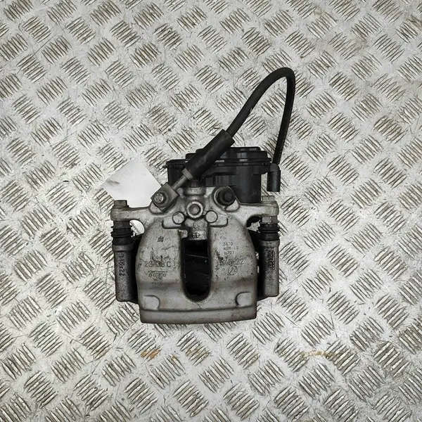 Mercedes-Benz GLS X167 2019 Vasemman Takajarrusatula A1674235700 image 5