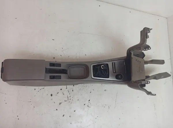 Mitteltunnel Nissan Primera OEM 96935-2F910 image 2