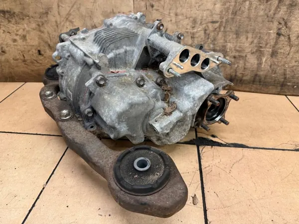 Différentiel arrière OEM 8209048020 pour Toyota RAV4 image 4