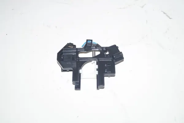 Interrupteur dossier siège VW Passat B8 OEM 3Q0882638A image 3