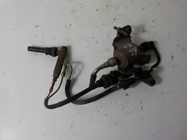 Ford Kuga I Bomba Combustível Aquecimento AU5A-5J284-AA image 2