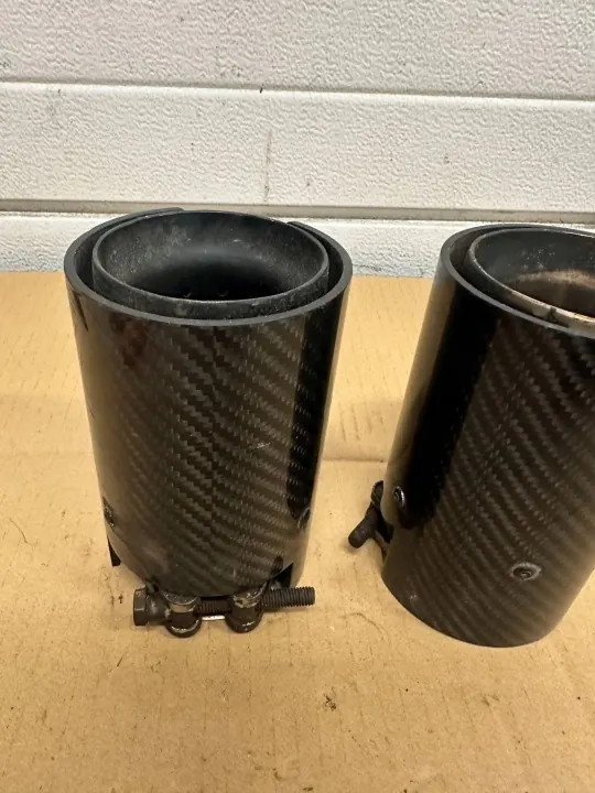 BMN956 Embouts d'échappement carbone BMW X5/X6 image 4