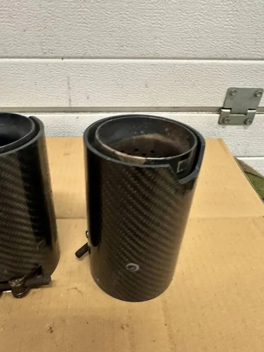 BMN956 Embouts d'échappement carbone BMW X5/X6 image 5