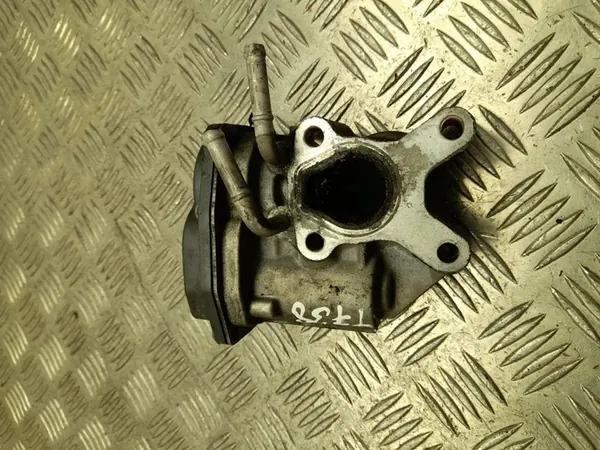 Nissan Navara EGR Venttiili 2.5 dCi 4WD Diesel 2011 OEM 14710-5X00A image 3