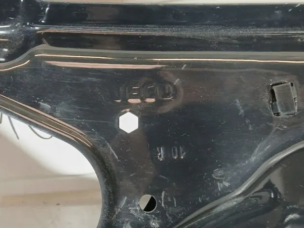 OEM 5802325918OE Frontförstärkning för Iveco Daily image 6